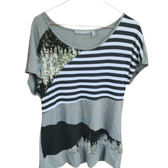 Womens PL USA NY Collection Grunge Silver Sequin Gray Black White Striped Top - Picture 1 of 5